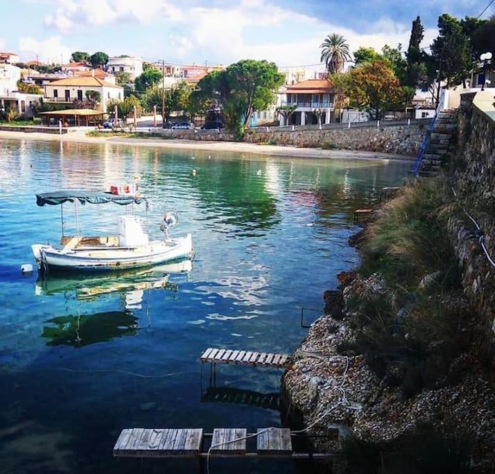 Κατοικία 80 Τ.Μ. Δίπλα Από Την Θάλασσα Στην Ελιά. Elia  Extérieur photo